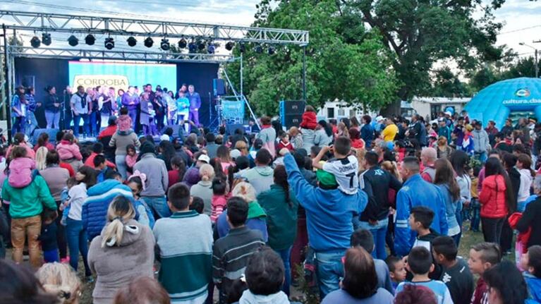 El escenario móvil sigue visitando barrios cordobeses. Las actividades son gratuitas.