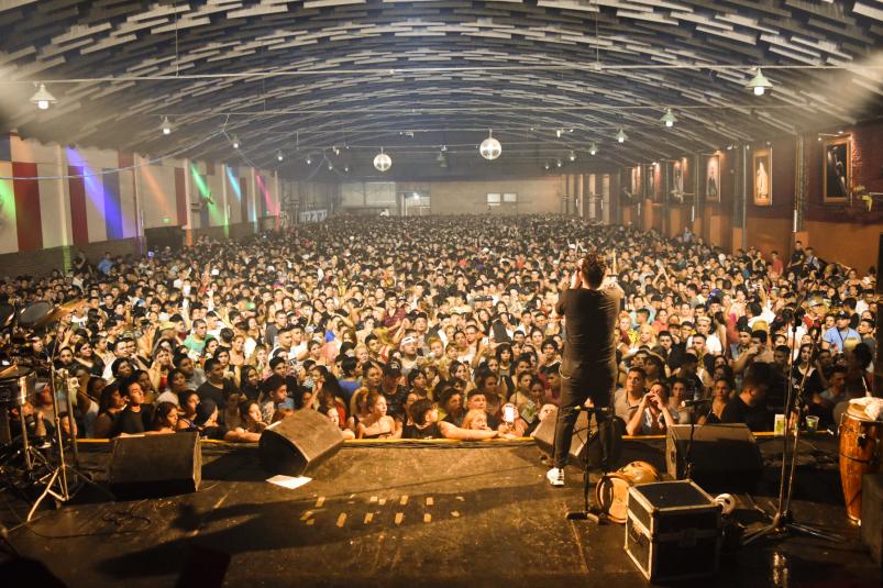 El Estadio del Centro luce dos nuevos artistas en su galería.