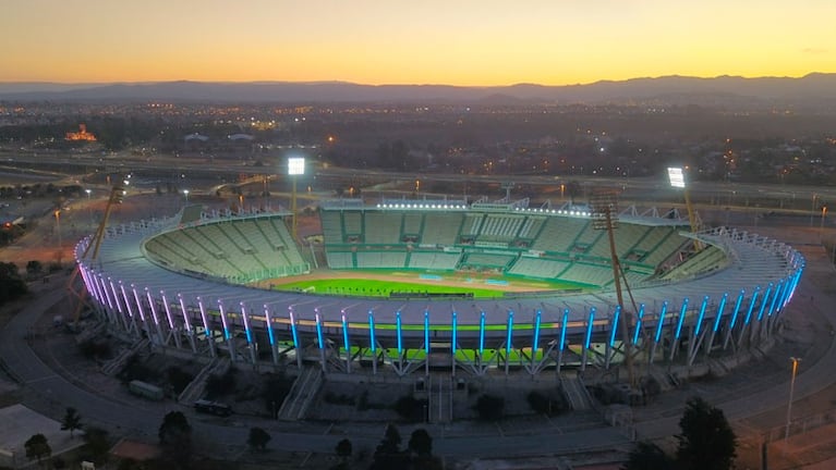 El estadio Kempes listo para que se dispute la final de la Copa Sudamericana.
