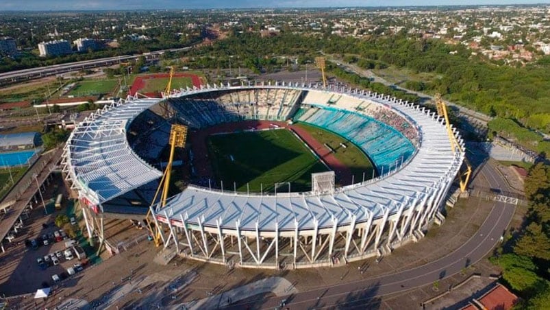 El estadio Mario Alberto Kempes se prepara para importantes eventos.