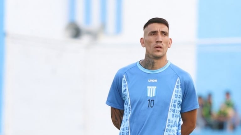 El ex Boca dejó el club de Nueva Italia en medio de fuertes conflictos.