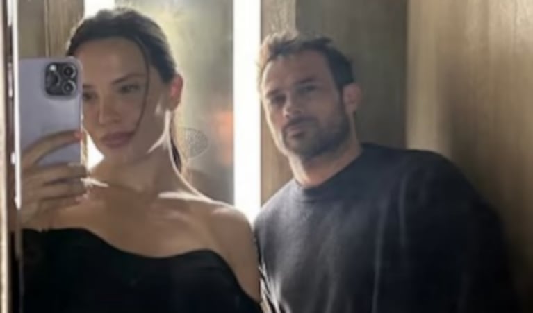 El ex delantero le declaró todo su amor a su novia.