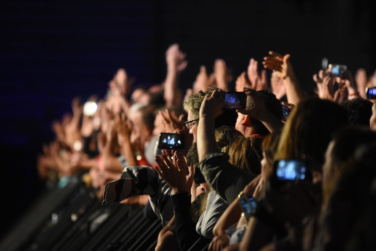 El ex Génesis dio un show digno de una leyenda de la música. Foto: Lucio Casalla / ElDoce.tv.
