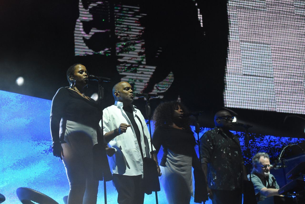 El ex Génesis dio un show digno de una leyenda de la música. Foto: Lucio Casalla / ElDoce.tv.
