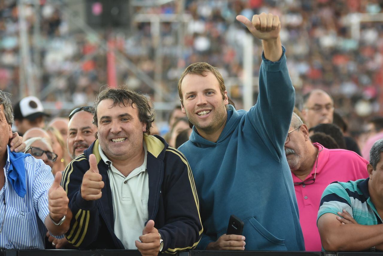 El ex Génesis dio un show digno de una leyenda de la música. Foto: Lucio Casalla / ElDoce.tv.