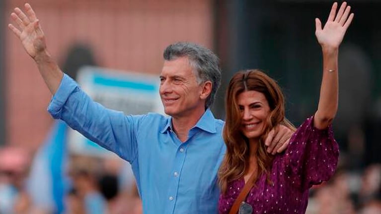 El ex Presidente y su esposa se encuentra en Europa junto a su hija Antonia.
