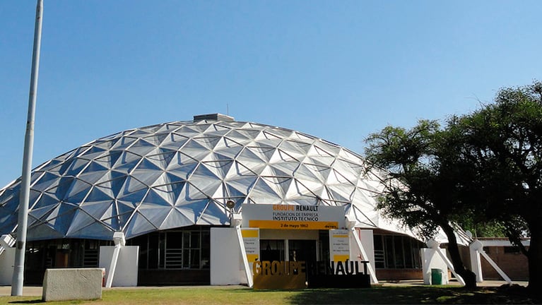 El “famoso” domo del Instituto Renault, un clásico de la institución.