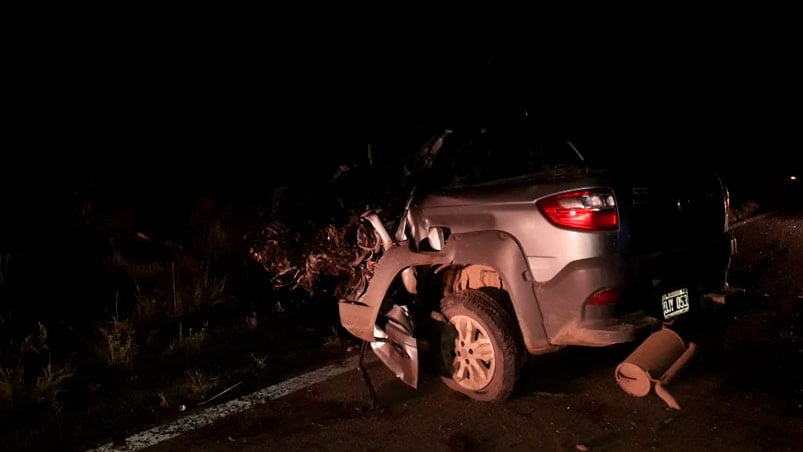 El fatal choque entre dos vehículos también dejó a otras cuatro personas heridas.