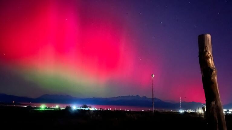 El fenómeno fue productor de una tormenta solar. Se registraron imágenes similares en la Antártida.