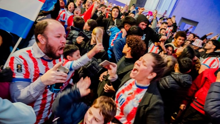 El festejo en Paraguay tras eliminar a Alemania en el Mundial 2026. Foto: X / @LetiOcamposP