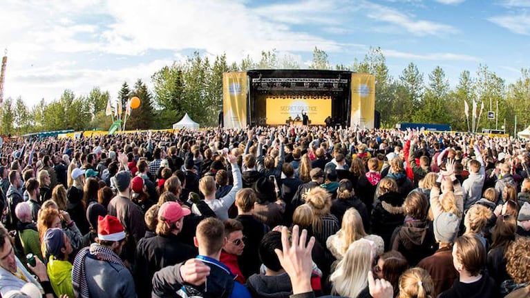 El festival Secret Solstice de Islandia dura 72 horas. 