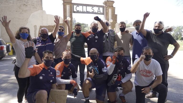 El final del Cruce, a pura sonrisa.