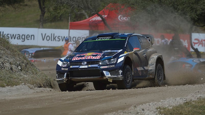 El finlandés Latvala en el Super Especial del Parque Temático. Foto: Lucio Casalla / ElDoce.tv