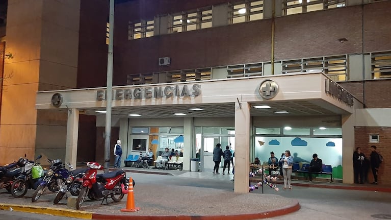 El fiscal indicó que el bebé fue trasladado al Hospital de Niños.