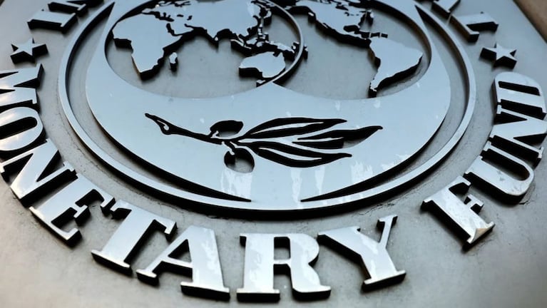 El FMI apuntó a la gestión de Macri por el préstamo de 2018.