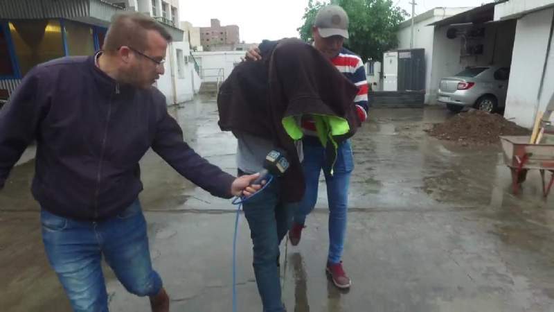 El fotógrafo se entregó apenas regresó a San Juan.