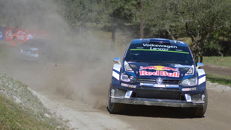 El francés Sebastien Ogier en el Super Especial de Carlos Paz. Foto: Lucio Casalla / ElDoce.tv