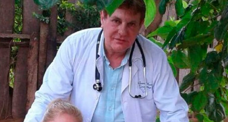 El Francés Viarnes fue descubierto como falso médico en Paraguay.