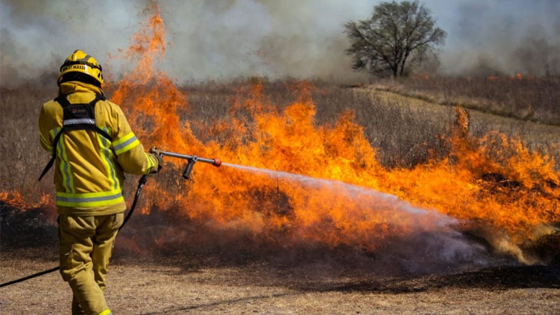 El fuego dejó paisajes de destrucción en las sierras. Foto: gentileza.