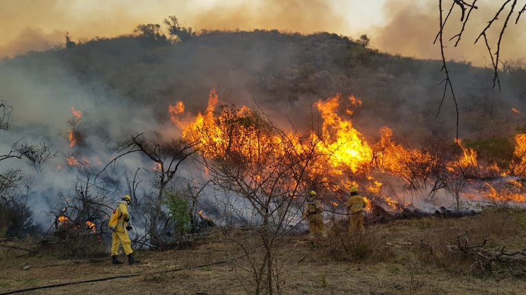 El fuego no da tregua en Córdoba. Foto: El Doce.