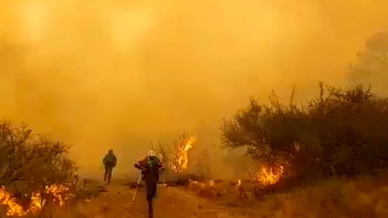 El fuego no da tregua en el norte cordobés.