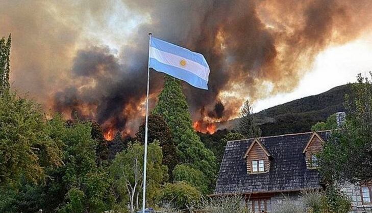 El fuego quemó más de mil hectáreas en Chubut. 