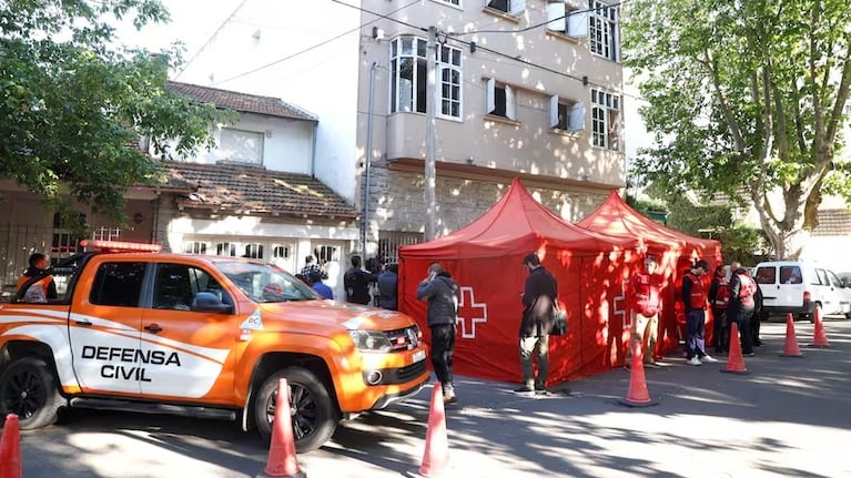 El fuego se originó alrededor de las 2.30 de la madrugada.