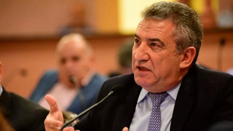 El funcionario peronista presentó su renuncia.