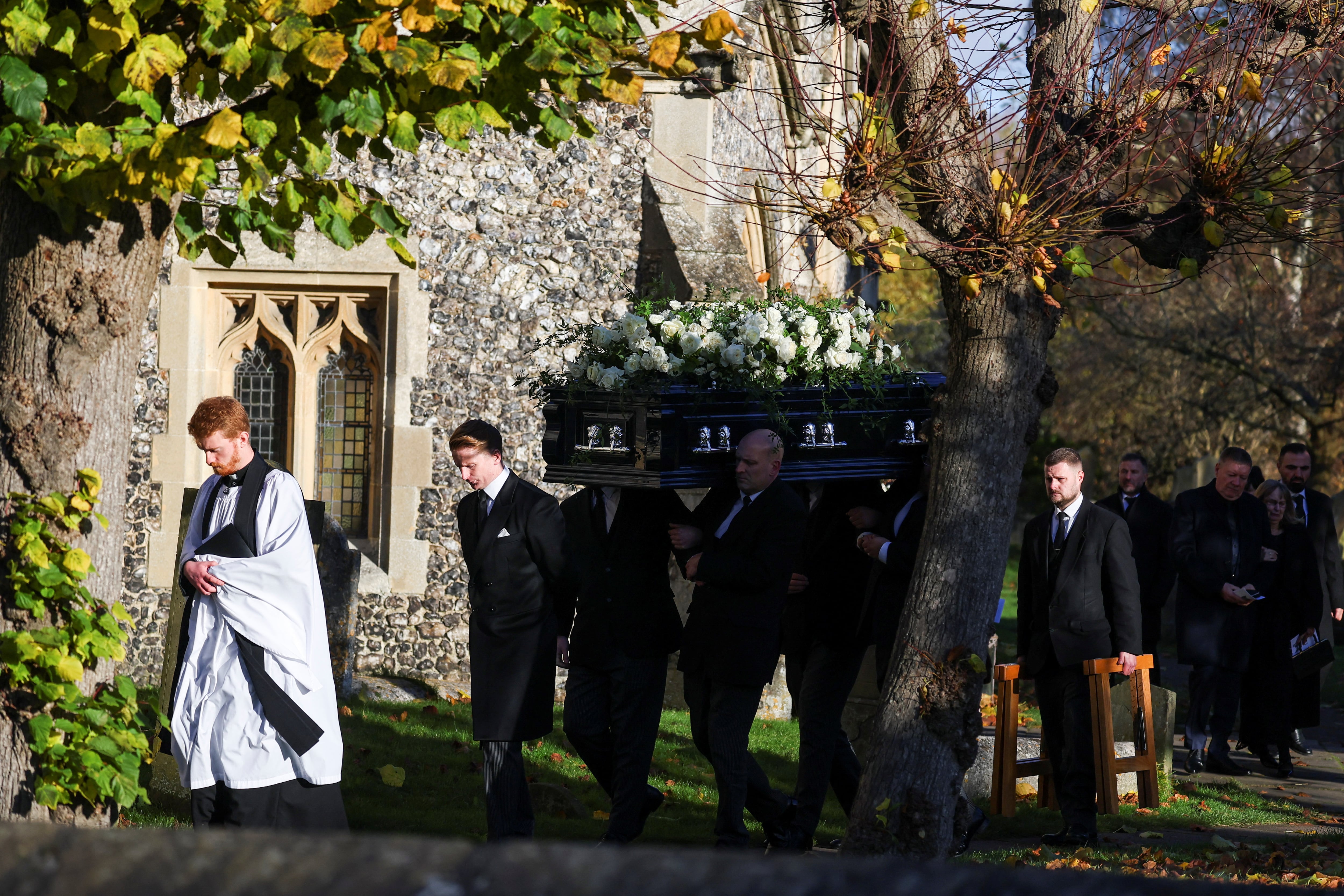 El funeral de Liam Payne en Amersham, en las afueras de Londres. REUTERS/Toby Melville