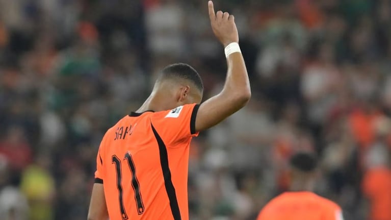 El futbolista marcó el primer tanto antes de la eliminación de Países Bajos.
