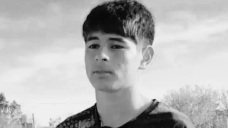 El futbolista Santino López, que murió a los 13 años en pleno partido. (Imagen: X).