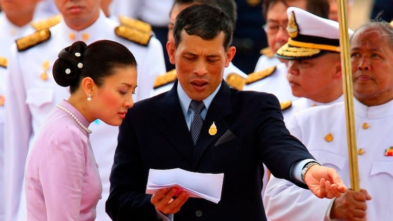 El futuro rey tailandés, en una de sus fotos menos polémicas.