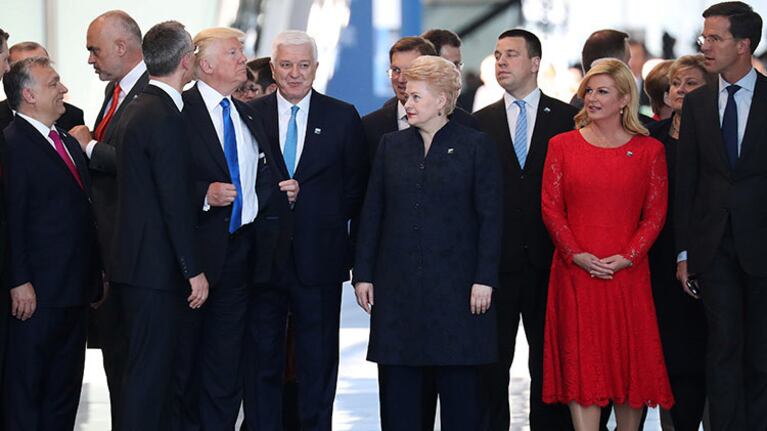 El gesto de Donald Trump generó controversia.