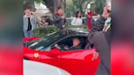 El gesto del dueño de la Ferrari cuando escuchó el golpe.