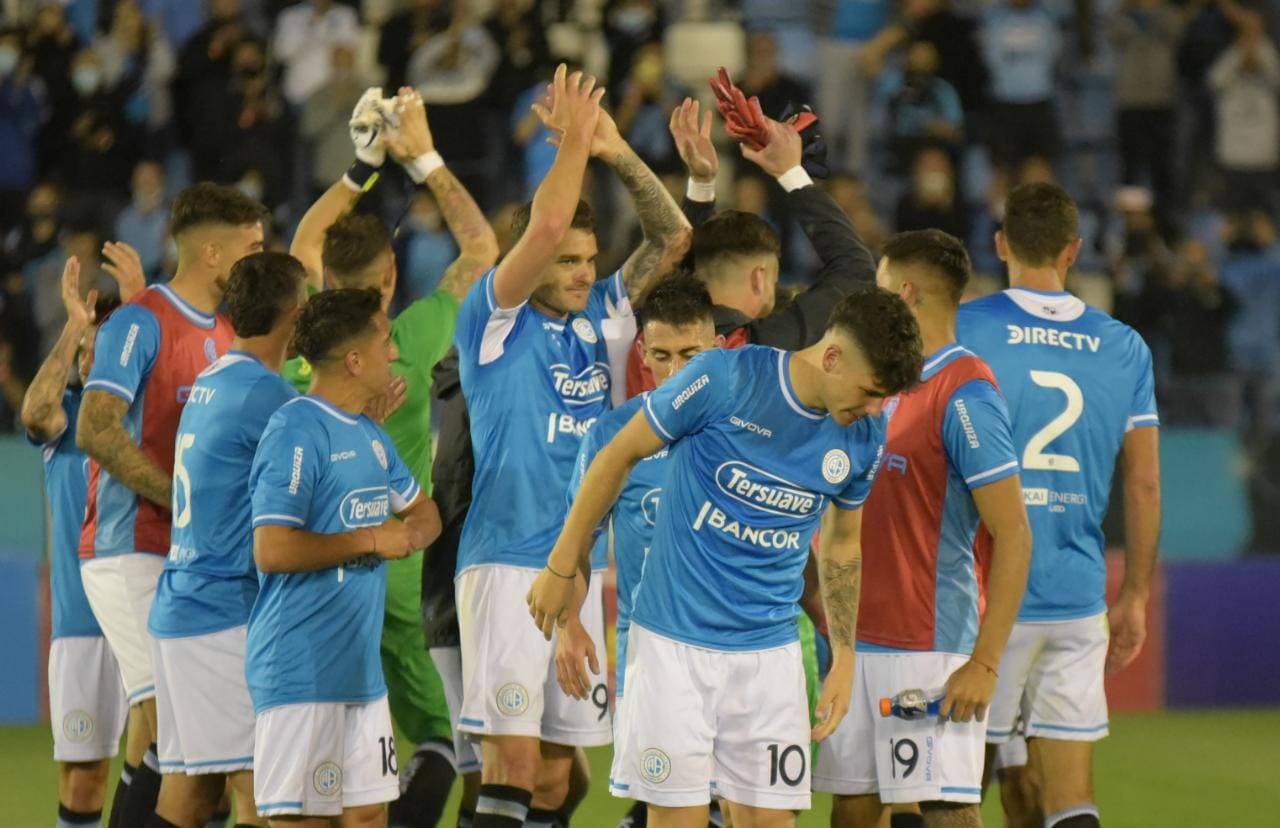 El Gigante de Alberdi fue un carnaval. Foto: Lucio Casalla/ElDoce.tv.