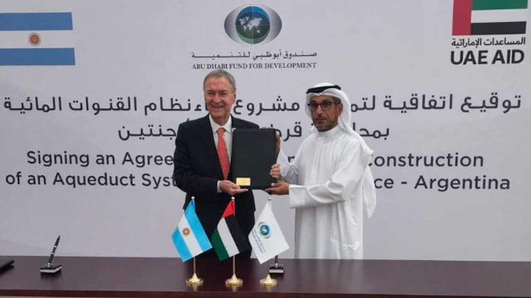 El gobernador celebró el financiamiento de Emiratos Árabes Unidos.