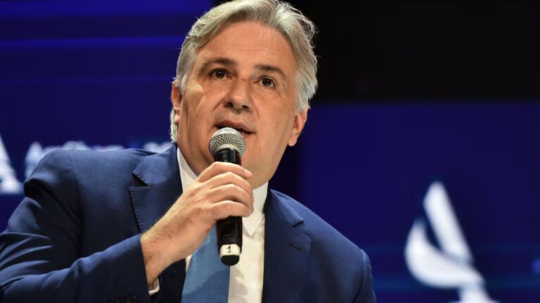 El gobernador habló ante empresarios nucleados por AmCham.