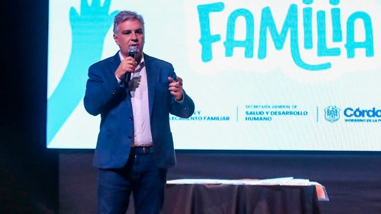 El gobernador Llaryora cuestionó los ajustes impulsados por Nación en discapacidad.