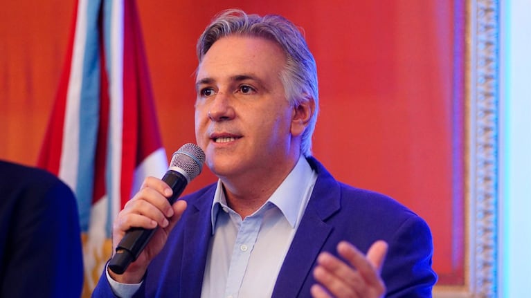 El gobernador Llaryora defendió la universidad pública.