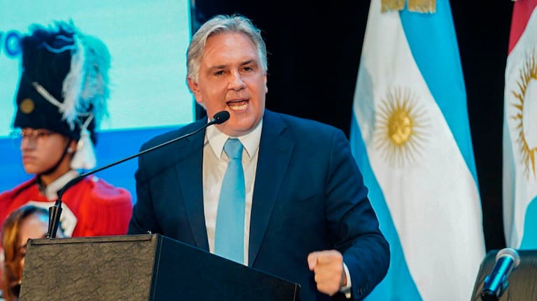 El gobernador Llaryora le respondió al Suoem.
