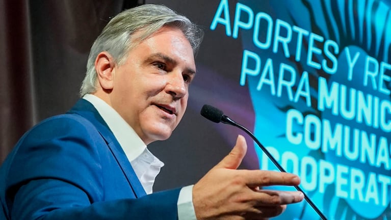 El gobernador Martín Llaryora.