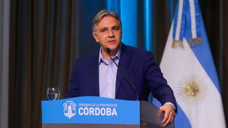 El gobernador Martín Llaryora será operado este jueves.