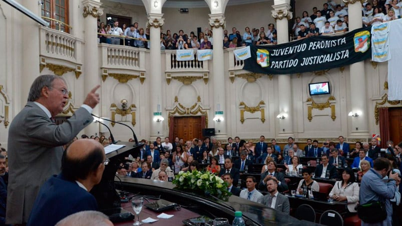 El gobernador Schiaretti, durante su discurso. 