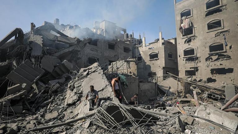 El Gobierno condenó el ataque israelí a un campo de refugiados controlado por Hamas en Gaza