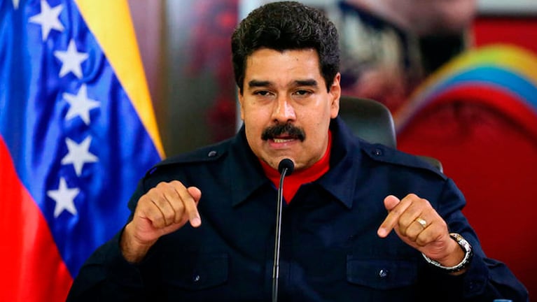 El gobierno de Maduro desconoció la suspensión. 