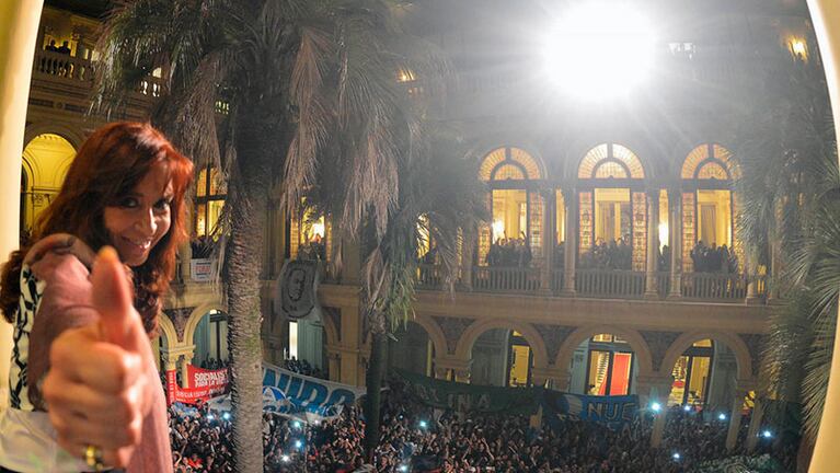 El Gobierno le negó hasta la cuenta de la Casa Rosada a Macri.