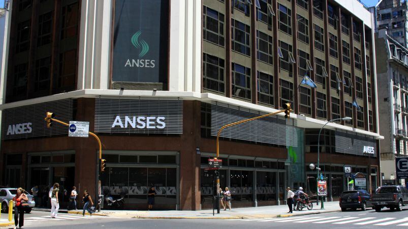 El Gobierno reforzará las partidas del ANSeS, subsidios y obras públicas, al final del ciclo.