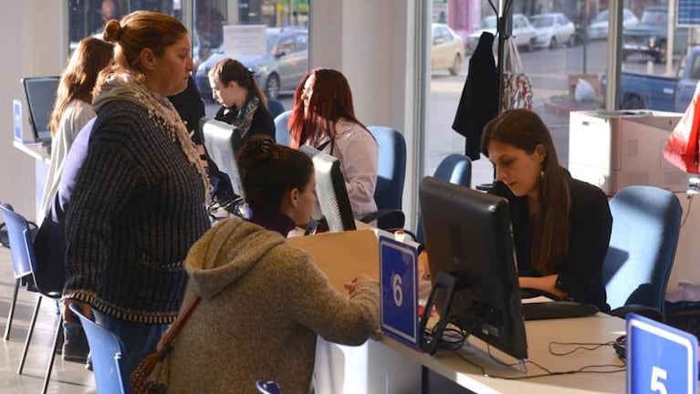 El Gobierno subió el piso para cobrar las asignaciones familiares