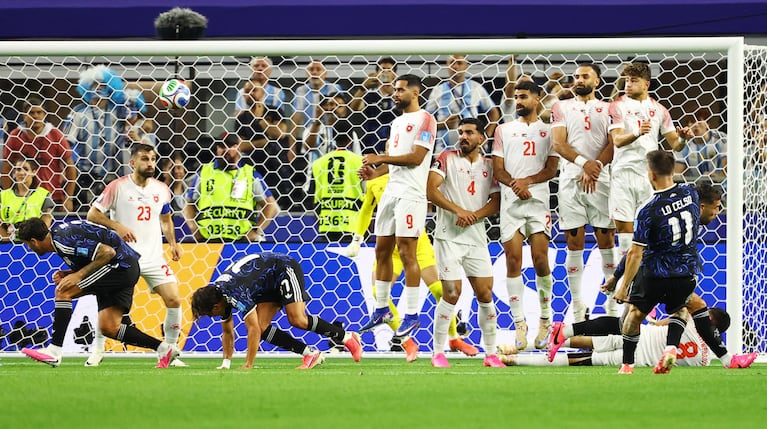 El golazo de Lo Celso. Reuters/Tim Heitman