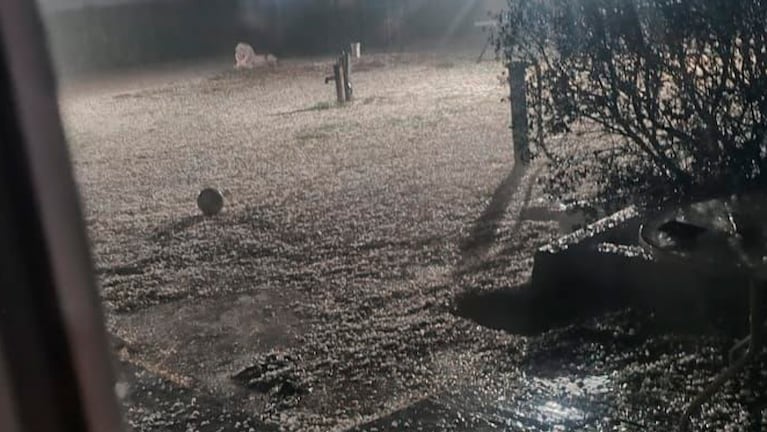 El granizo de este martes 15 de julio en el sur de Córdoba.